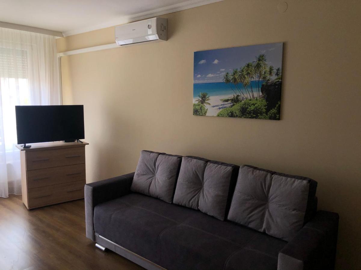 Alina Apartmanok Hajdúszoboszló Exterior foto