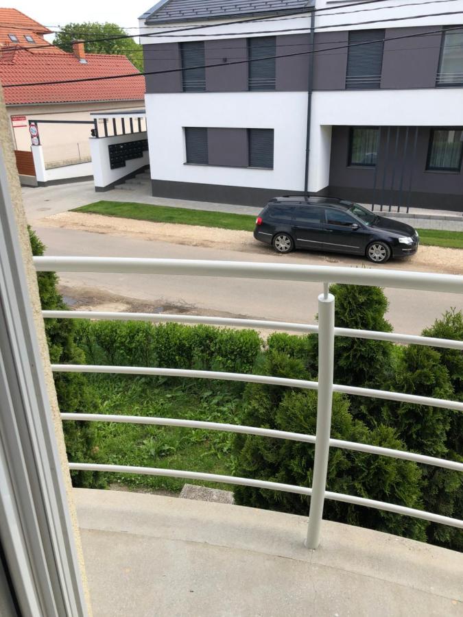 Alina Apartmanok Hajdúszoboszló Exterior foto