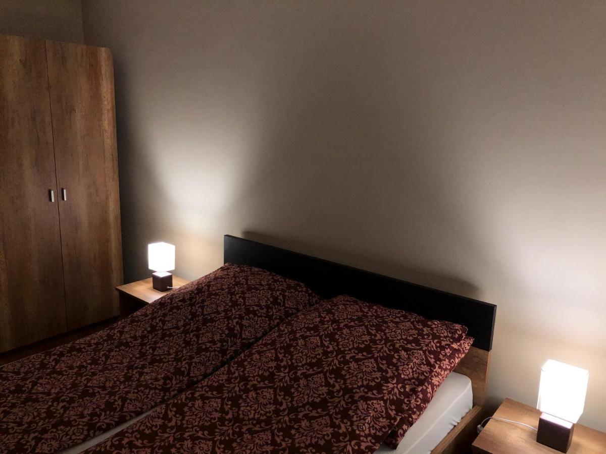 Alina Apartmanok Hajdúszoboszló Exterior foto
